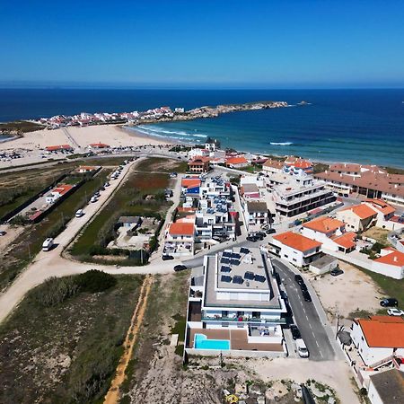 Beach & Surf Lovers Apartment With Ac - Baleal Kültér fotó