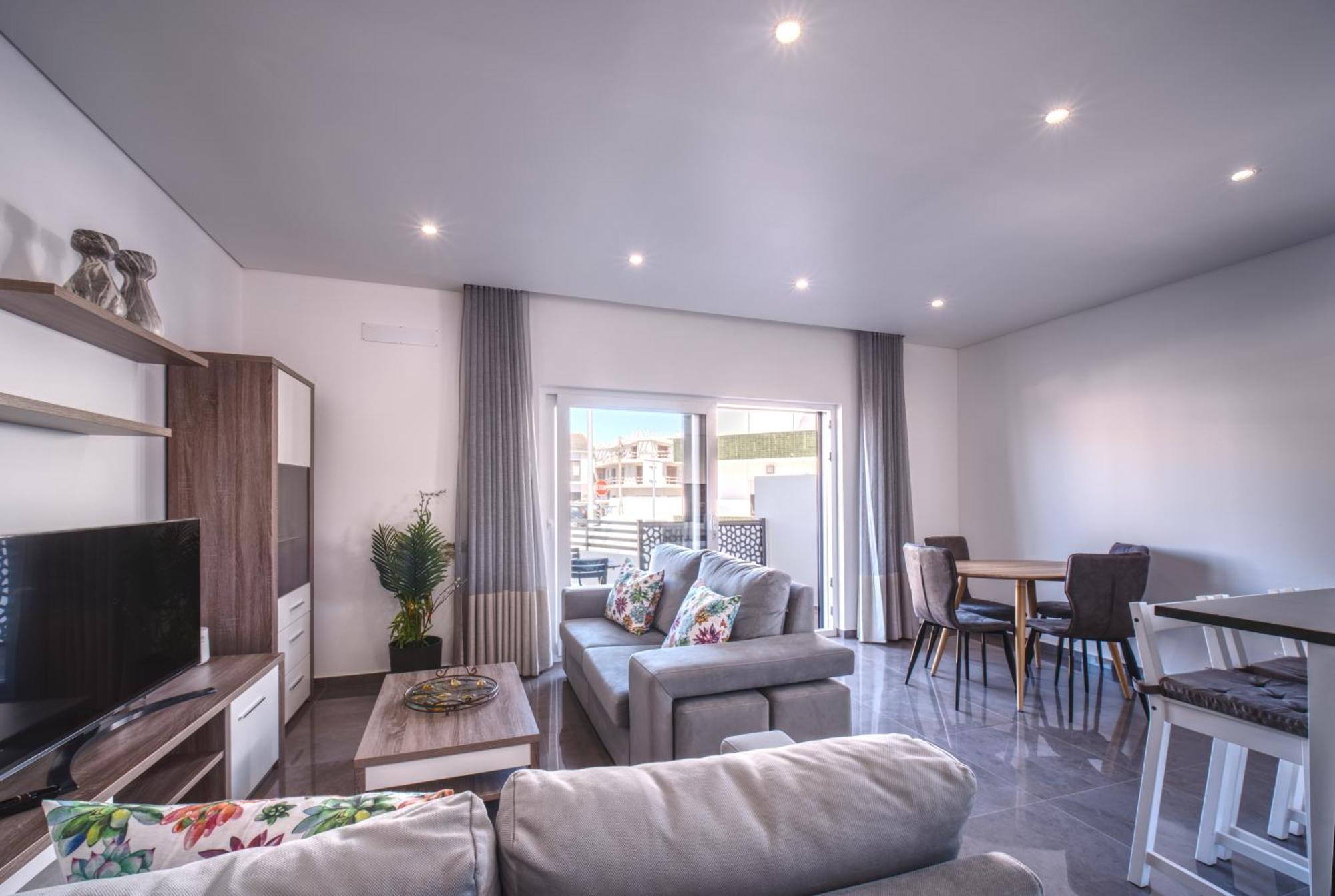 Beach & Surf Lovers Apartment With Ac - Baleal Kültér fotó