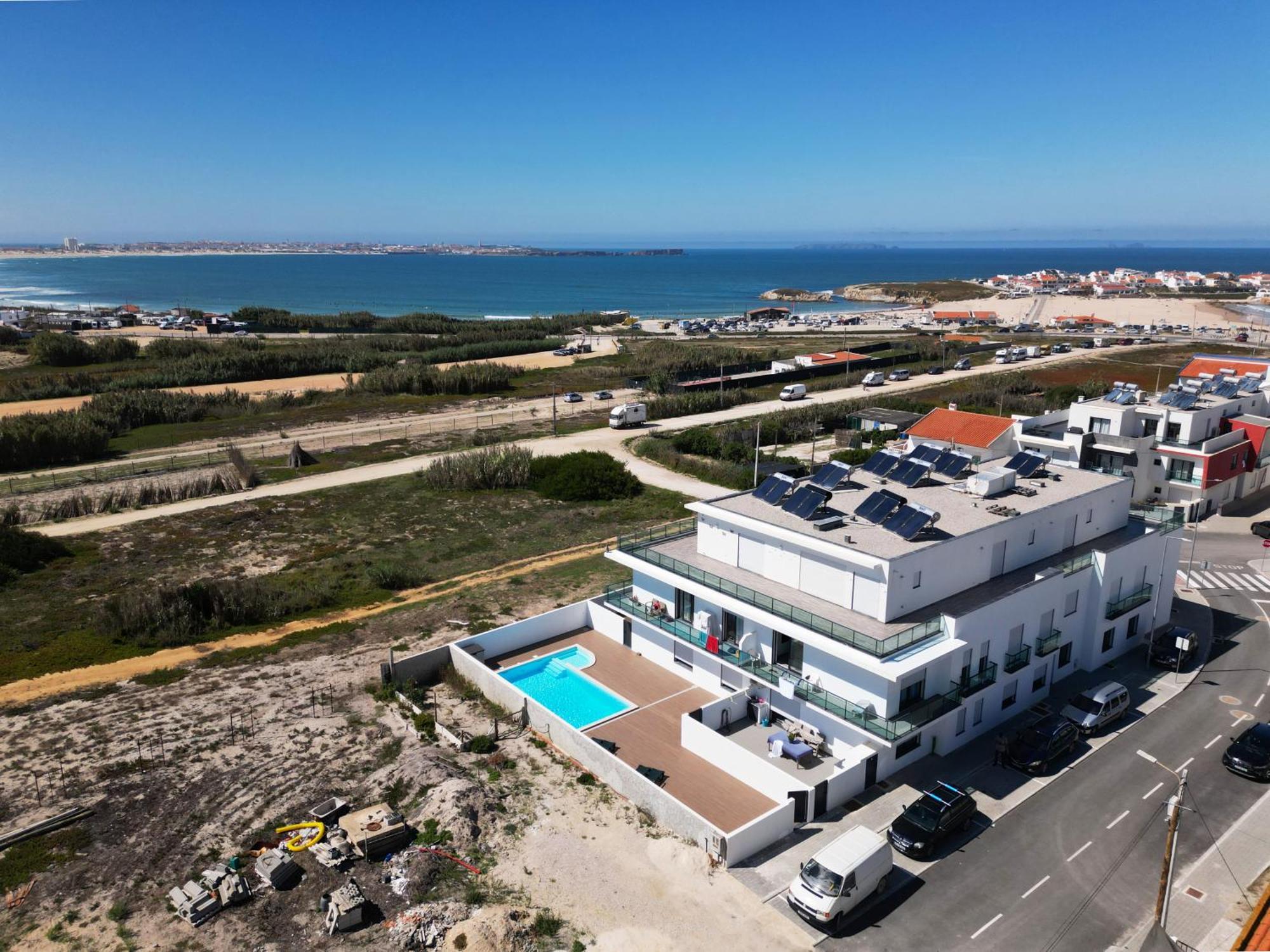Beach & Surf Lovers Apartment With Ac - Baleal Kültér fotó